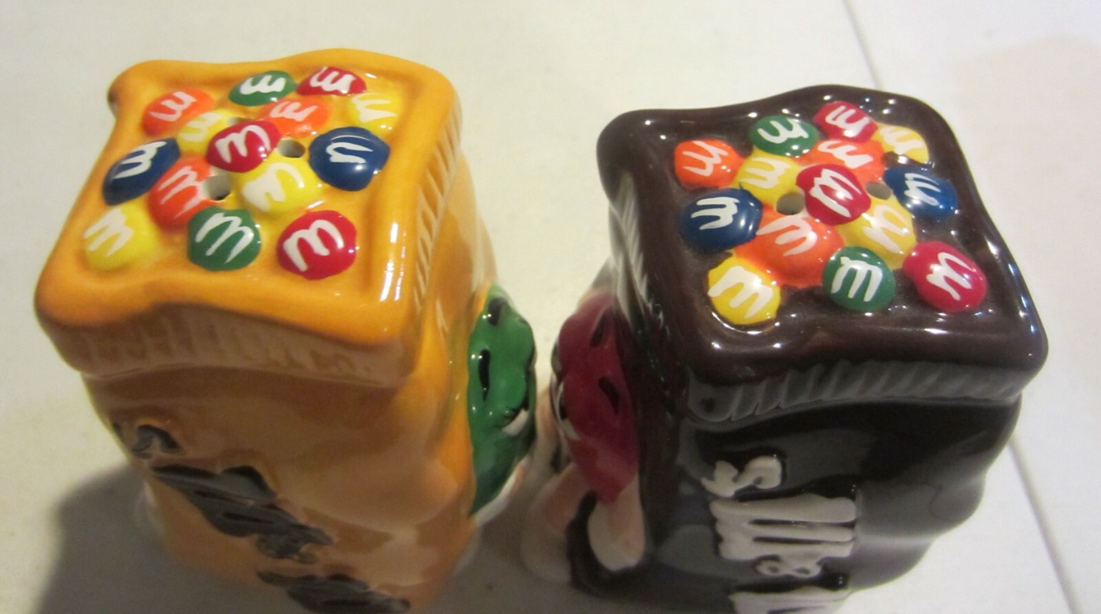 m & m's Ceramic Salt & Pepper Shakers by Benjamin Medwin 2003