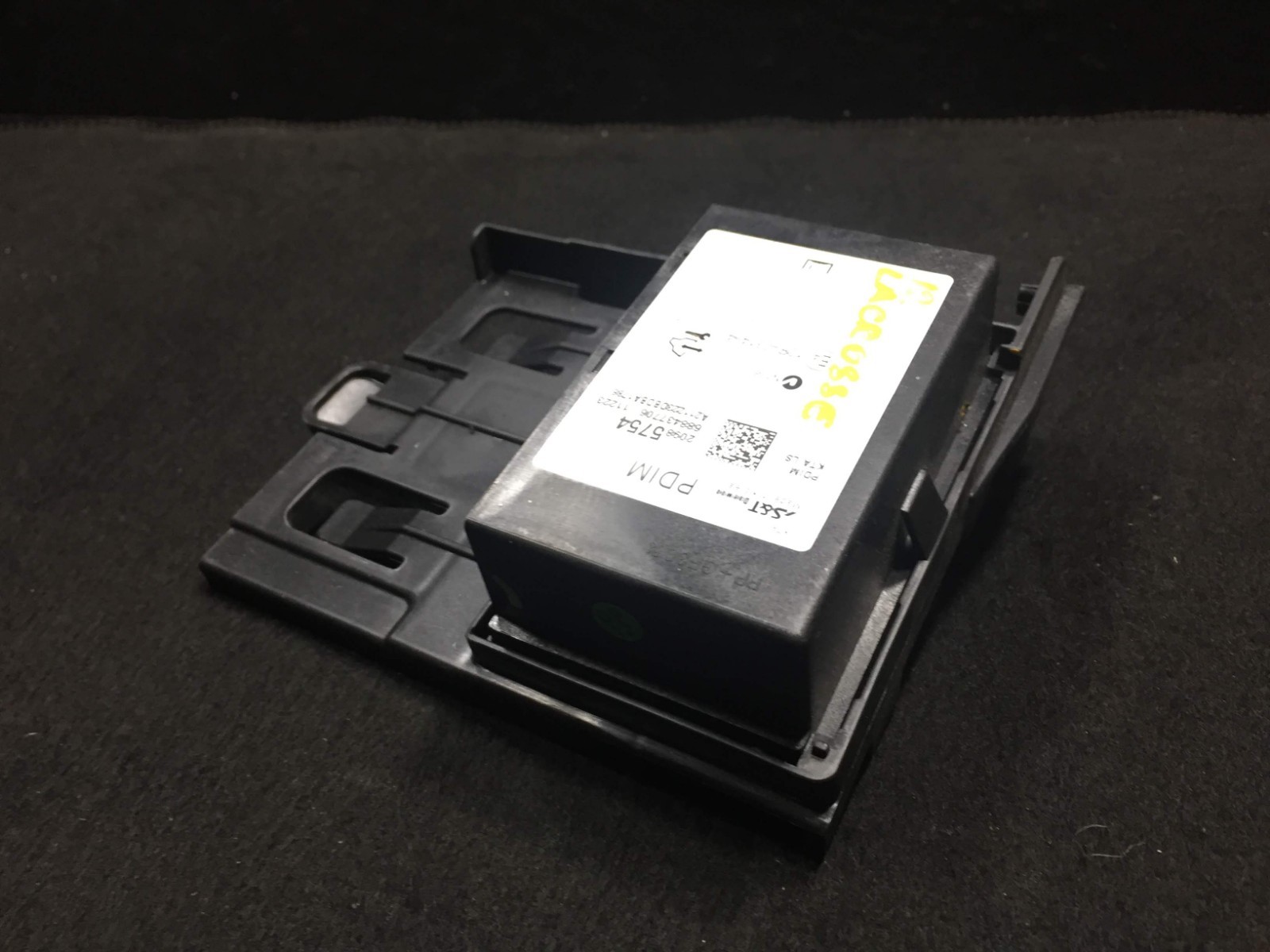 11 12 13 BUICK LACROSSE INFORMATION GPS TV MULTIMEDIA MODULE 20985754 OEM D29