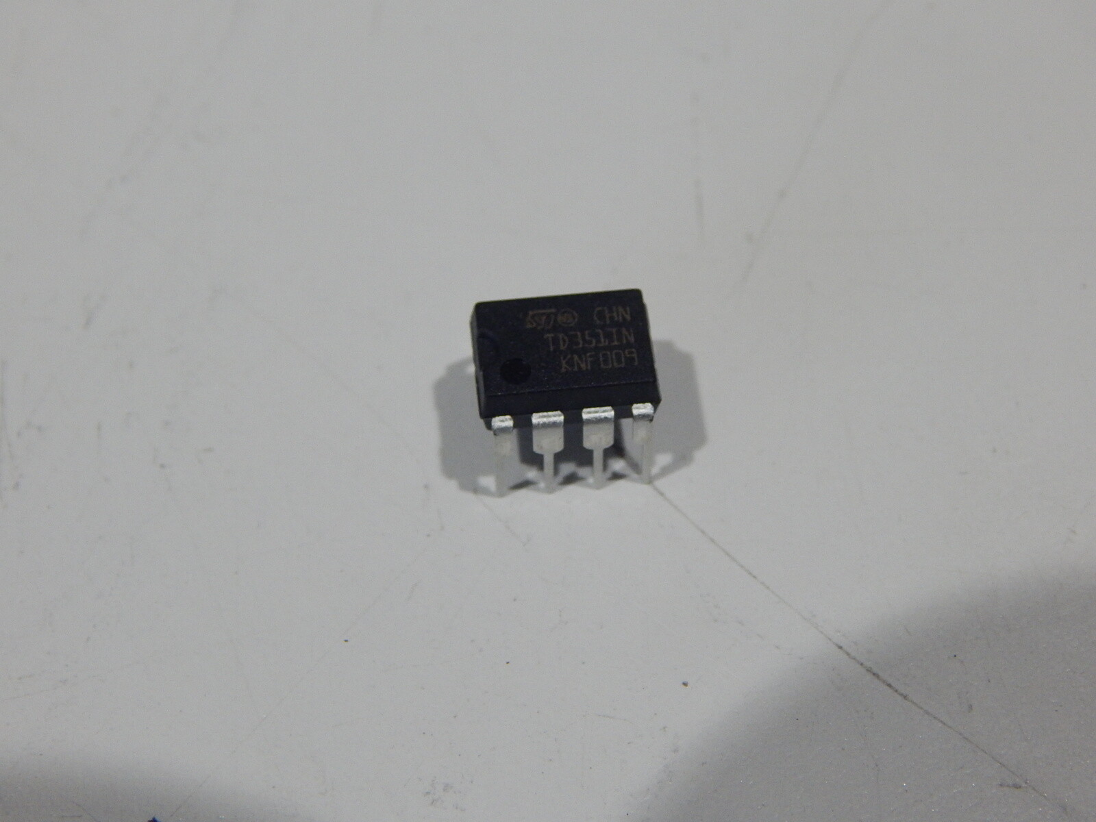 ST MICRO TD351IN IC GATE DRIVER HIGH-SIDE 8 PIN DIP IC - USA FAST SHIPPING