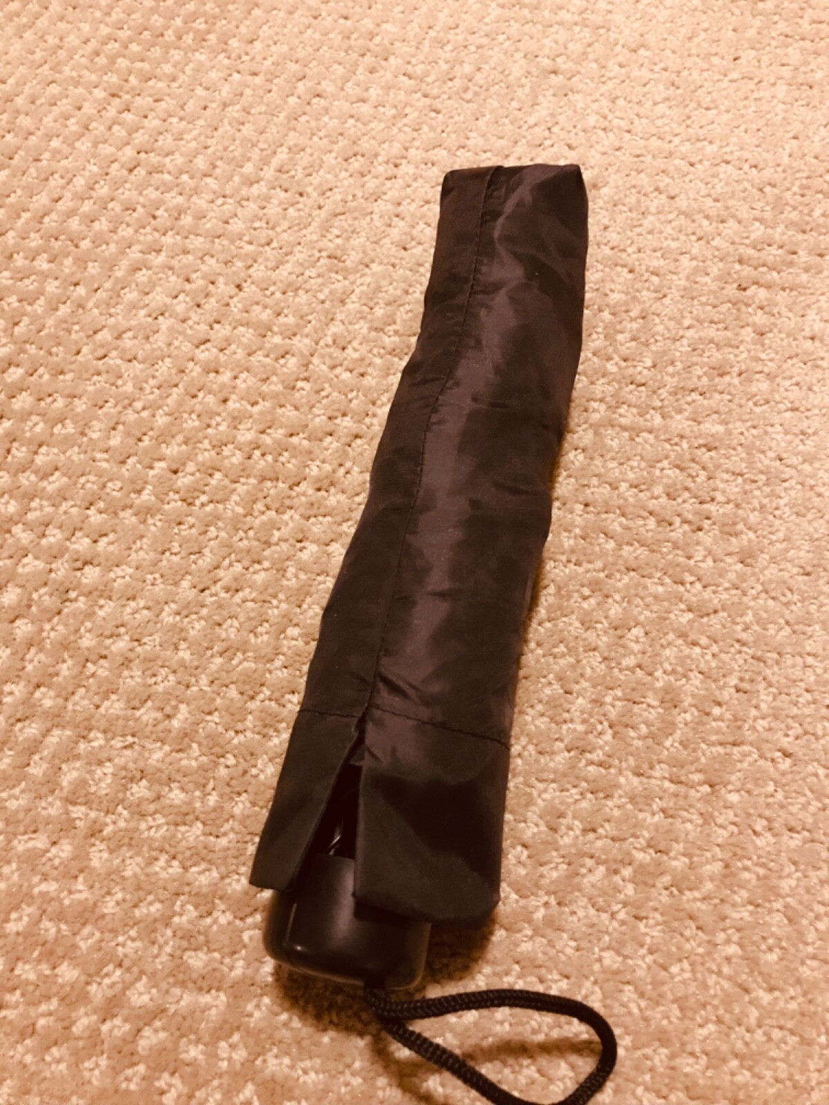 black polyester compact travel umbrella with cover, new