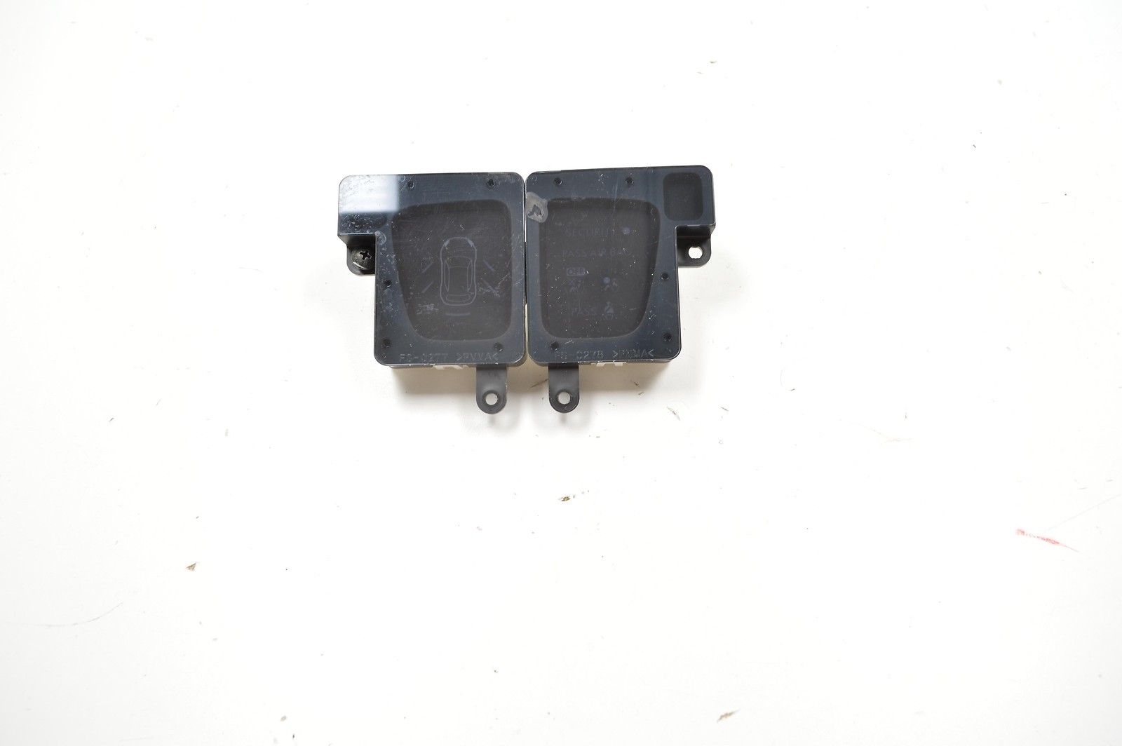 08 2008 Subaru Tribeca Warning Box Assemblies Door And Seatbelt Oem