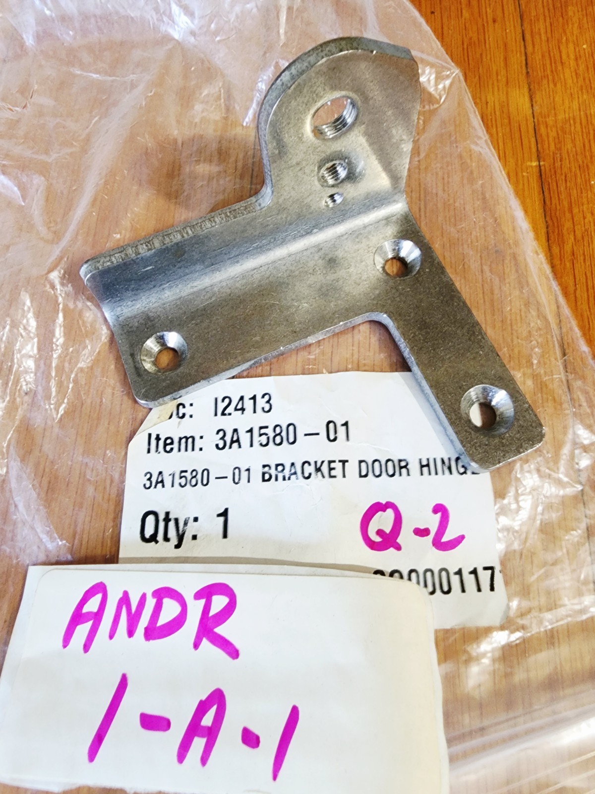 Hoshizaki 3A1580-01 Bracket Door Hinge