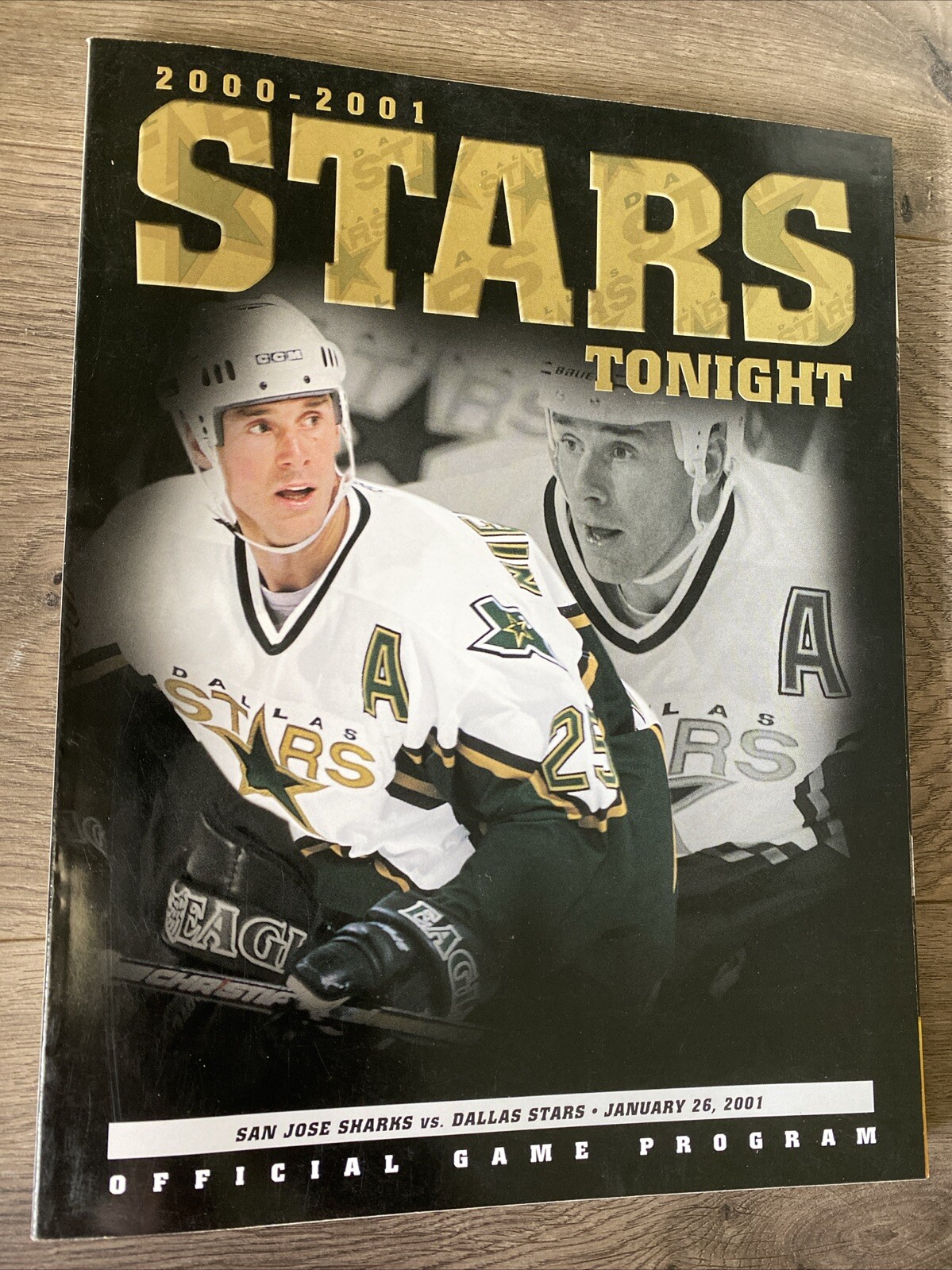 2001 NHL HOCKEY PROGRAM DALLAS STARS VS SAN JOSE SHARKS GAME PROGRAM RARE OLD