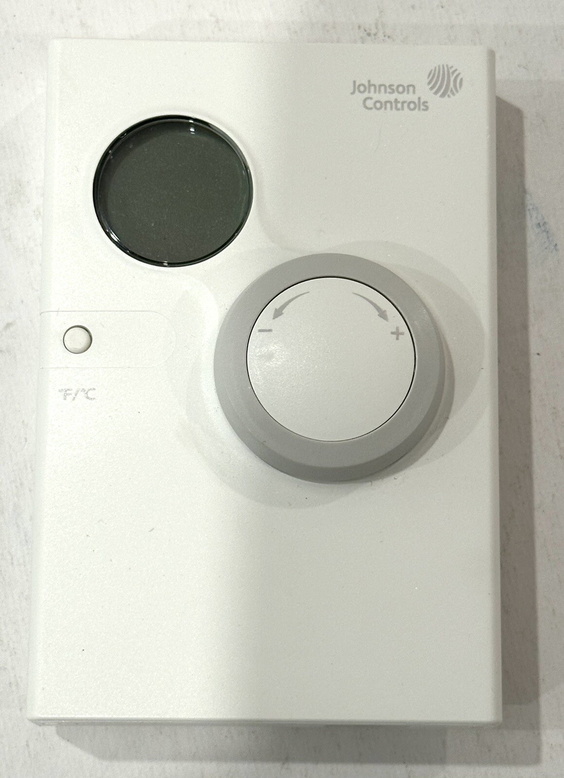 JOHNSON CONTROLS 24-10094-25 Rev L VERTICAL WALLBOX-MOUNTED OR SURFACE-MOUNTED