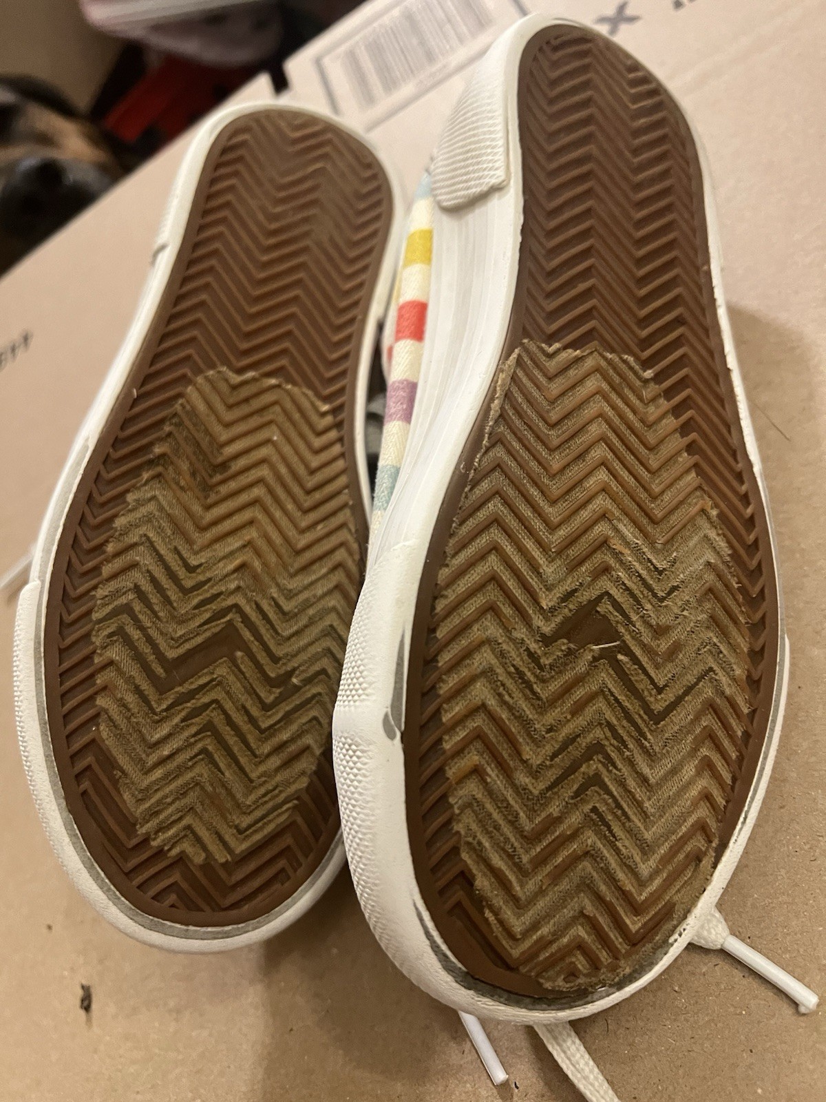 MUDD Multi Color Checked Sneaker Youth Size 1
