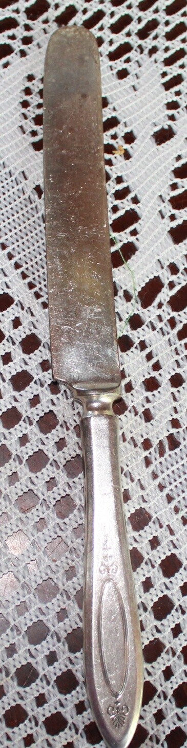 Oneida Community ADAM Silverplate 1917 Silver Plated Dinner Knife