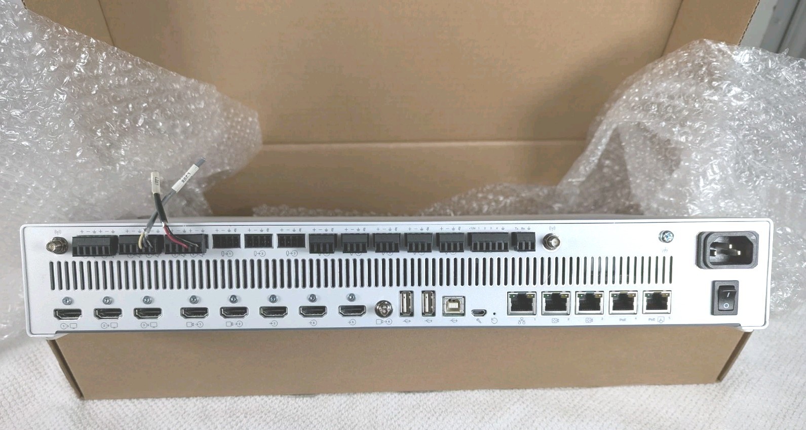 Cisco Webex Room Kit Pro Codec TTC6-13 CS-CODEC-PRO-V01 Video Conferencing