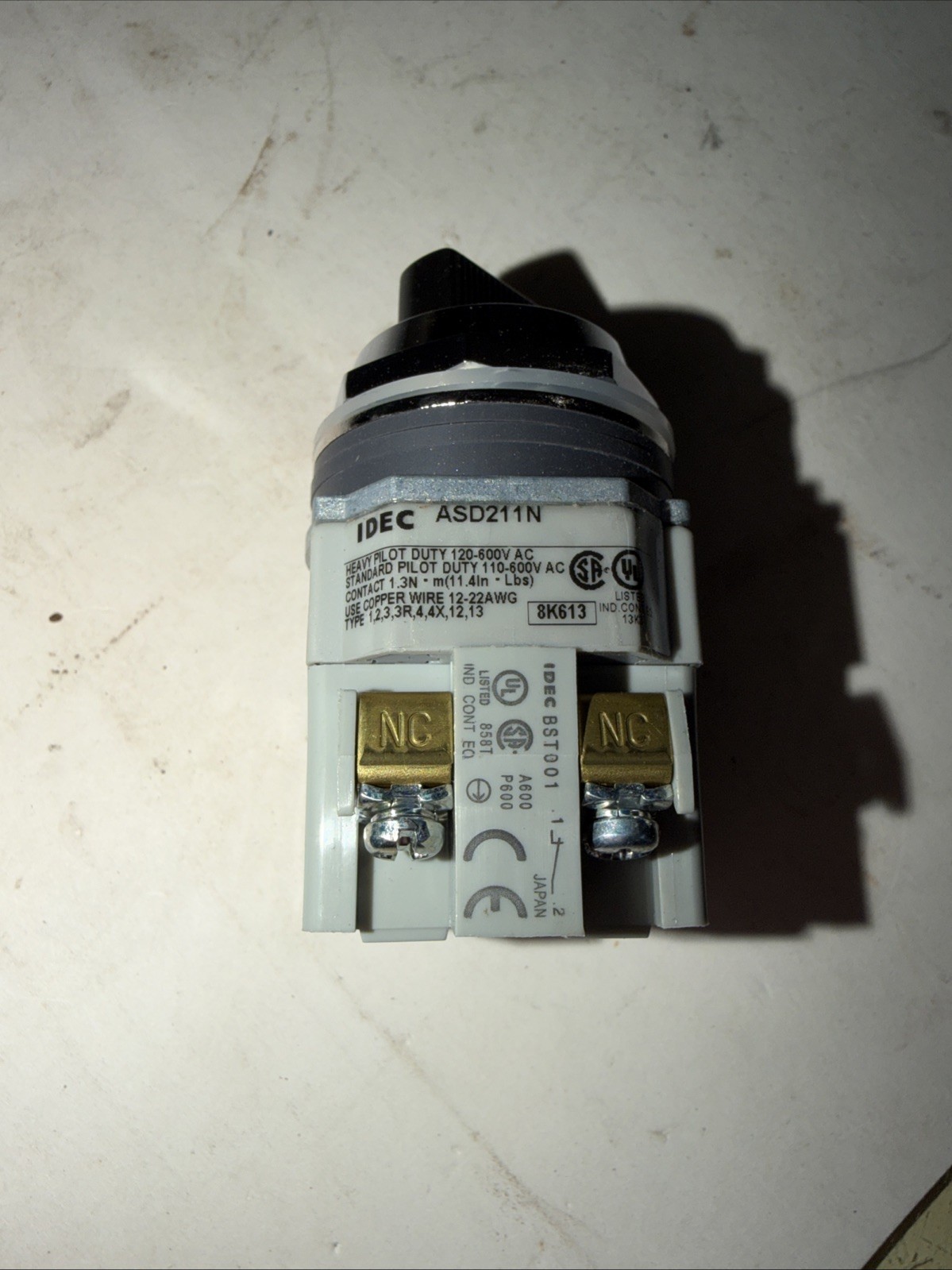 IDEC ASD211N-103 Switch