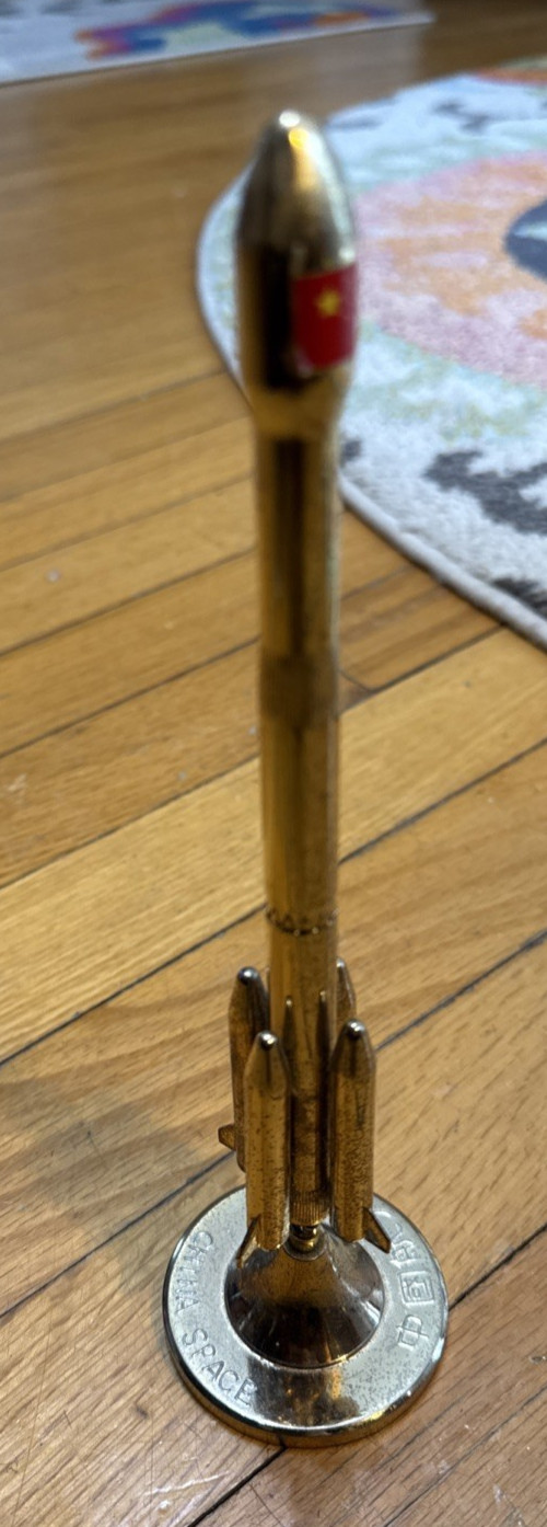 Vintage China Aerospace Chang Zheng Long March 2E Rocket Model DIsplay