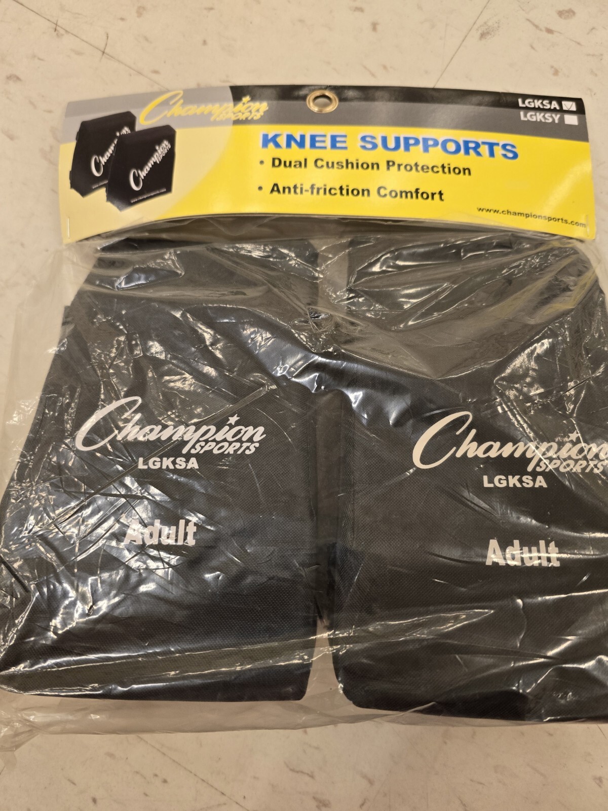 Champion Sports LGKSA Adult Catchers Knee Support  Black