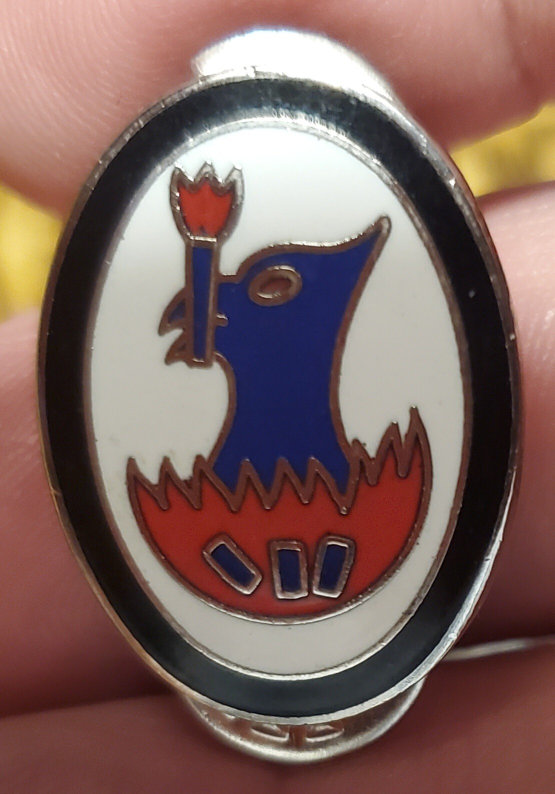AMERICAN MILITARIA-ENAMELED VIETNAM MAAG INDONESIA-HAT PIN/LAPEL PIN
