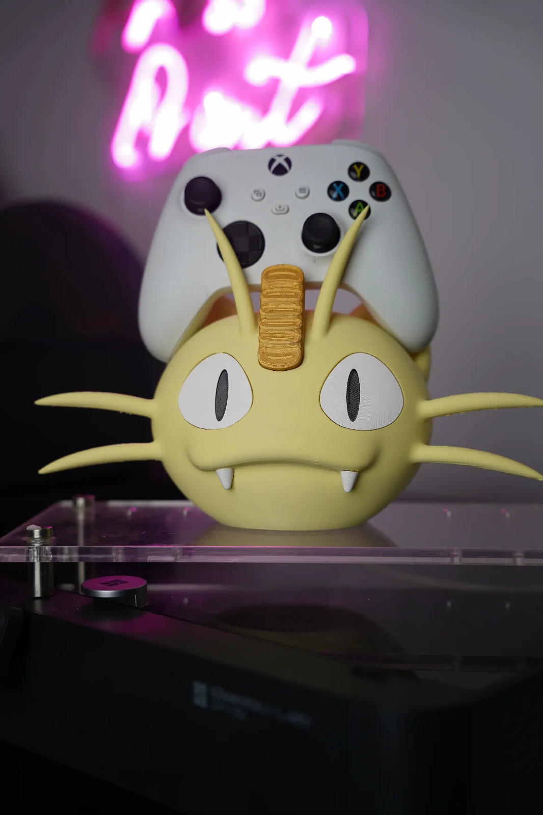 Playstation Meowth Remote control holder Minor assembly required