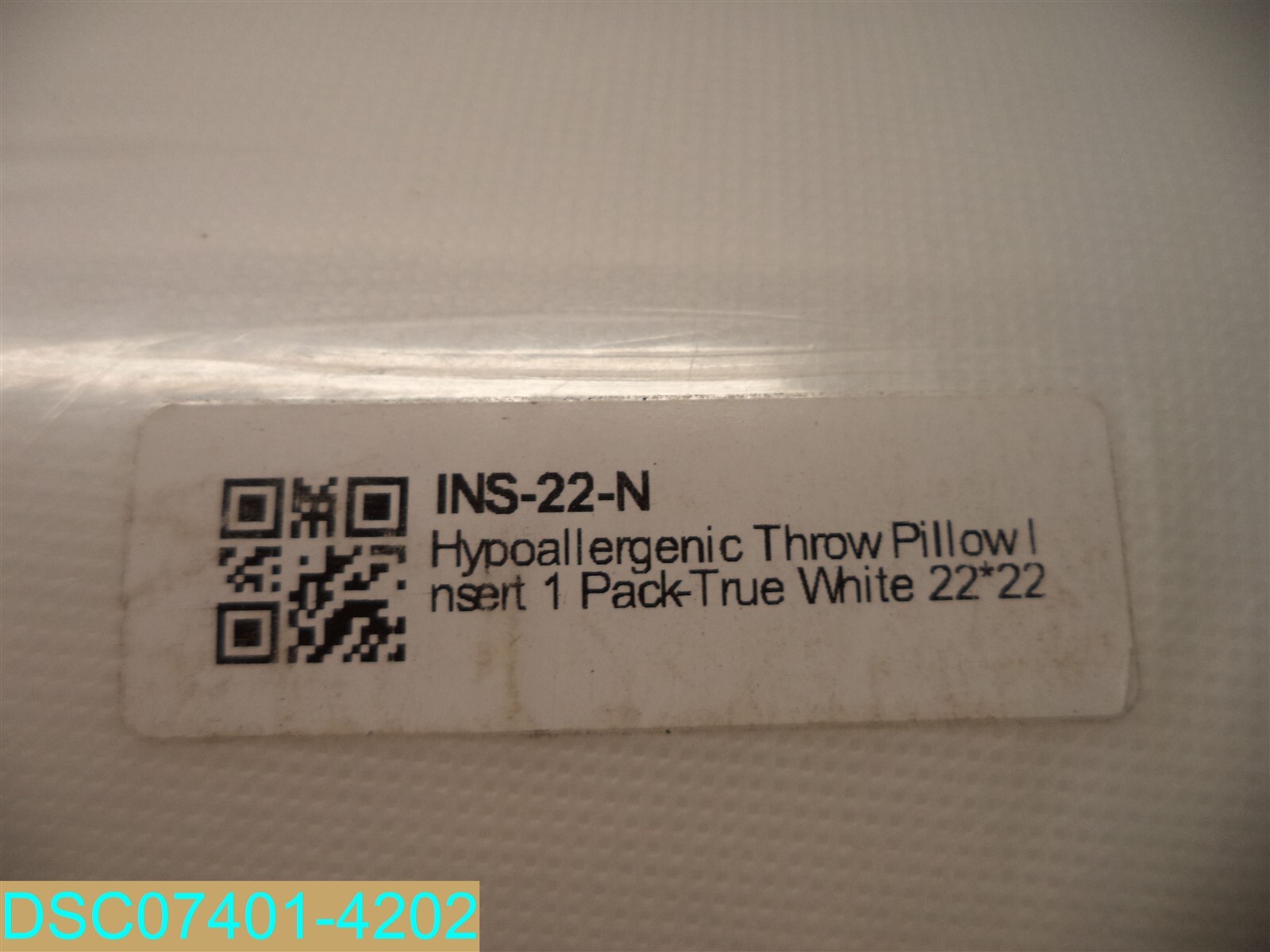 INS-22-N HYPOALLERGENIC THROW PILLOW INSERT 22" X 22"