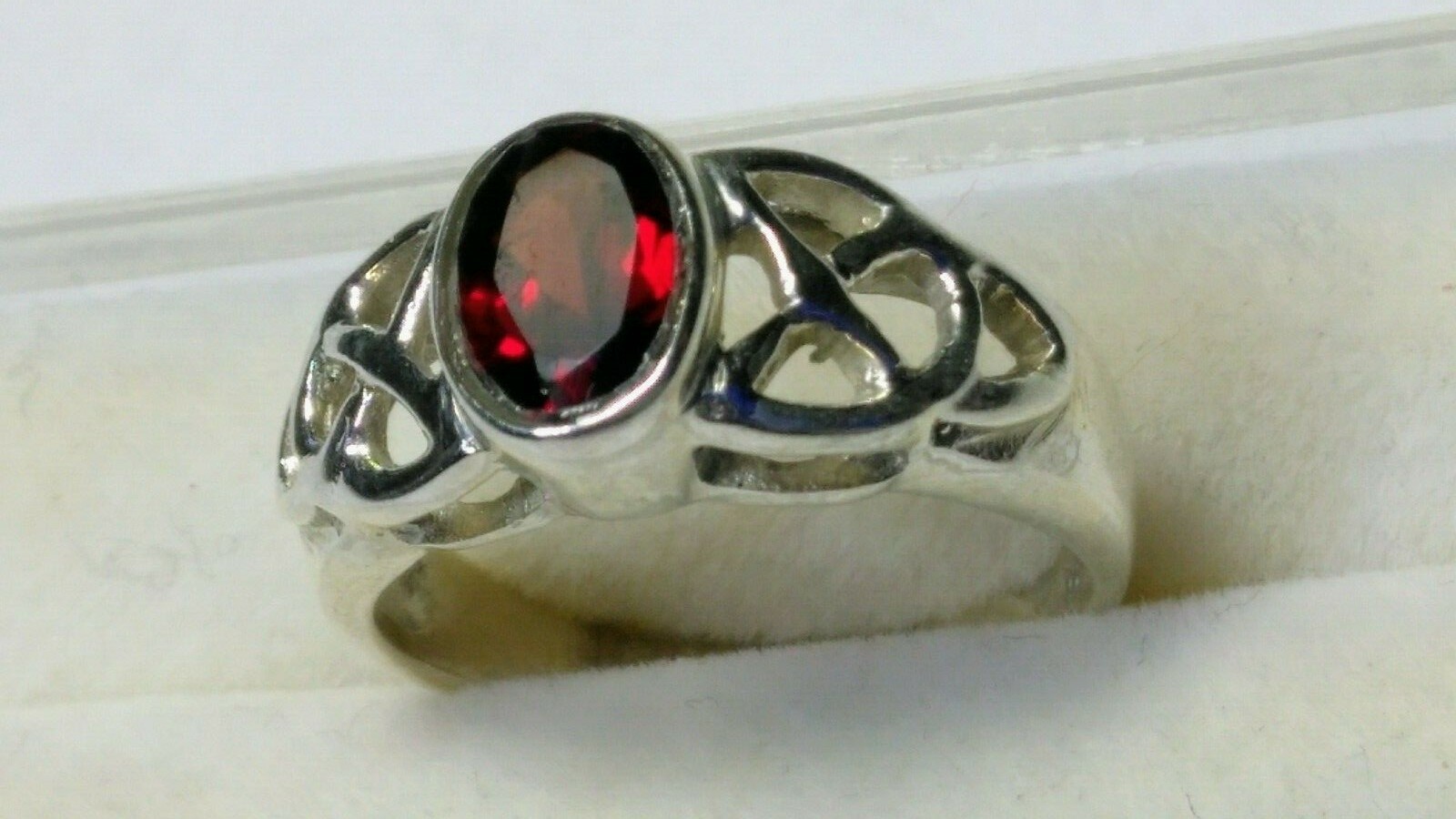 CUTE NATURAL GARNET IN STERLING SILVER.925 RINGS SIZES 5.25,5.0-5.25,5.25-5.5!