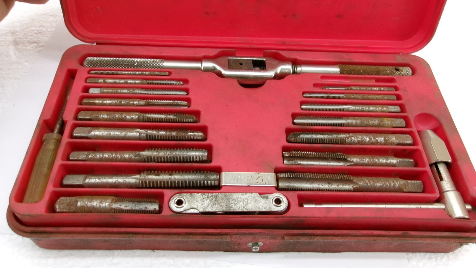 Blue Point tools TD2425 SAE tap and die set USA