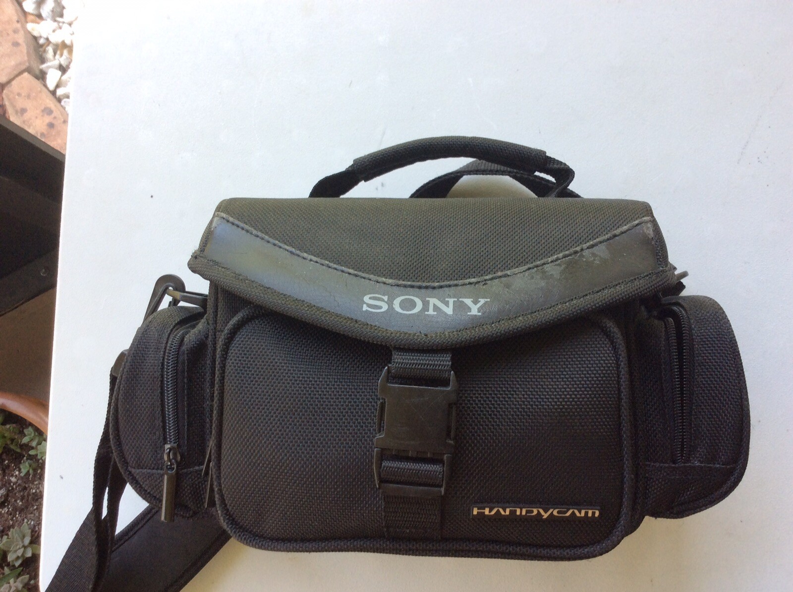 SONY TRV338 Video Camera Recorder W/ Bag