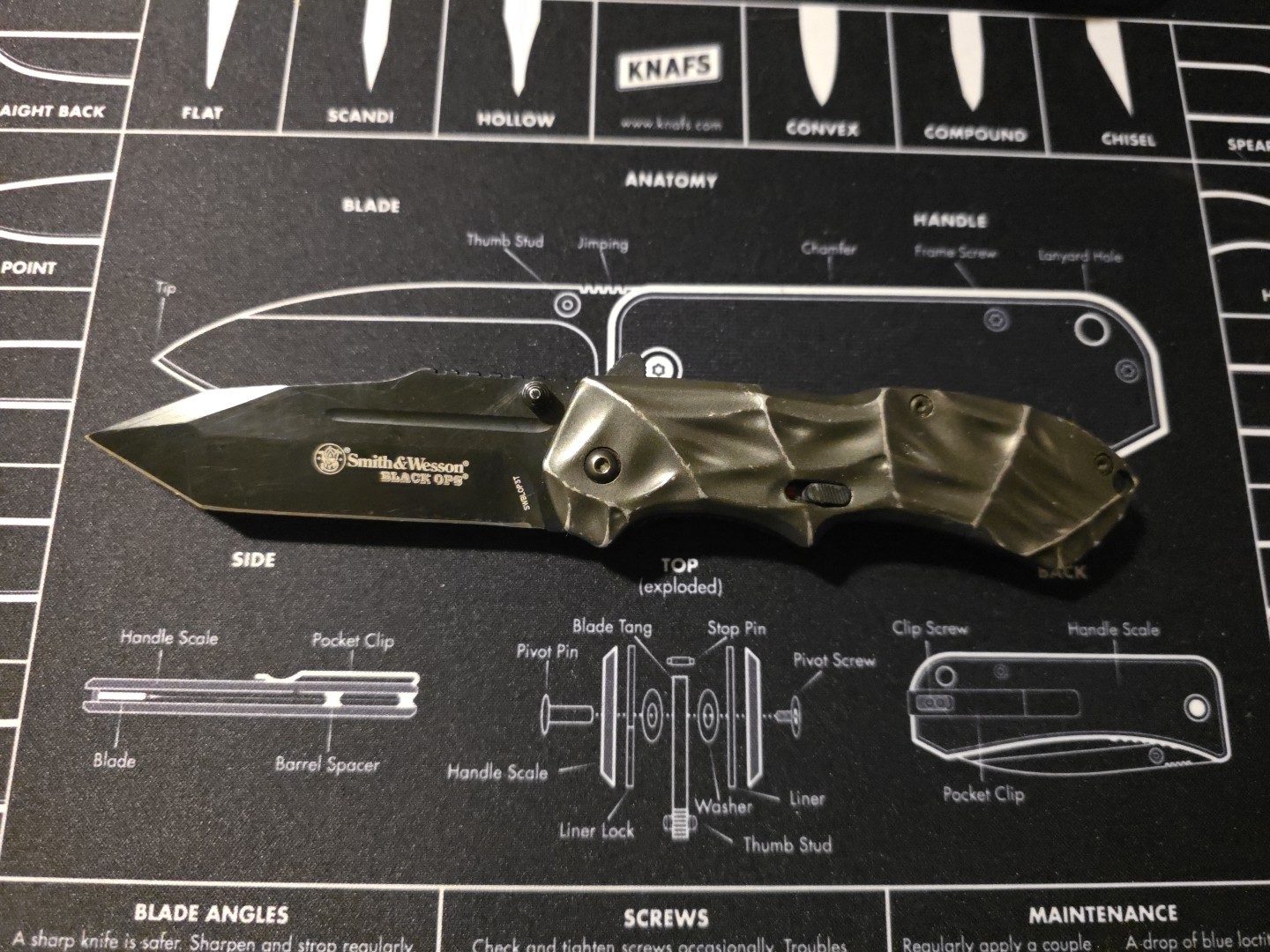 Smith & Wesson Black Ops Tanto MAGIC Spring Assisted Flipper Knife 3.4" SWBLOP3T