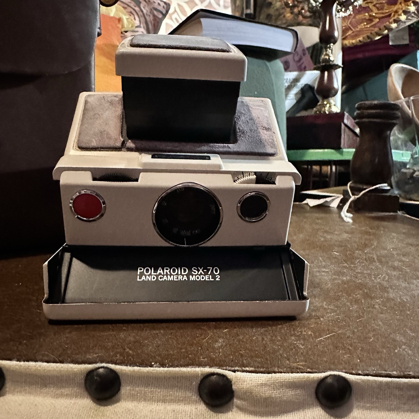 Polaroid SX land camera with case