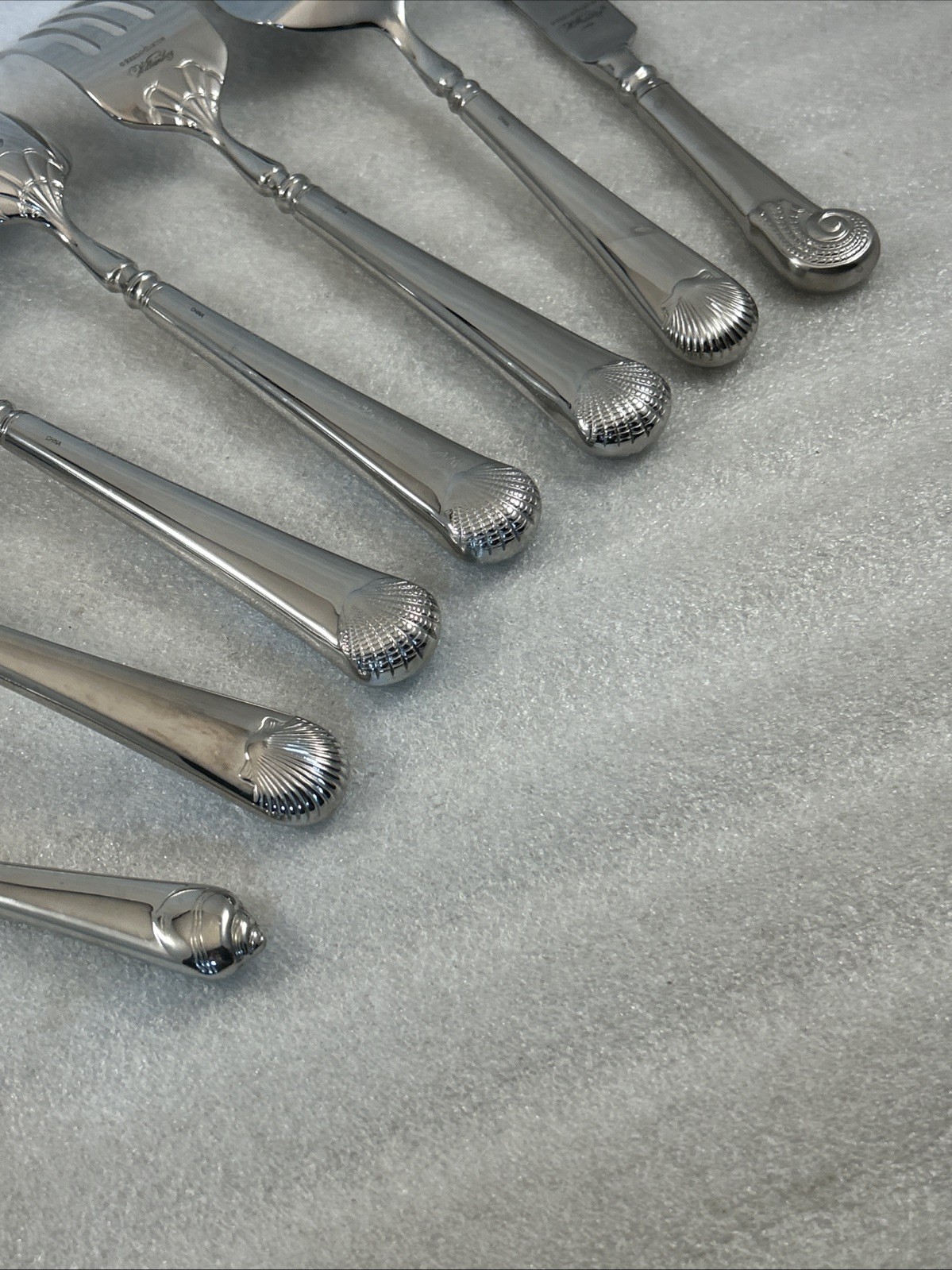 7 pc Reed & Barton Gloucester Shell Williamsburg Stainless Serving Flatware Set