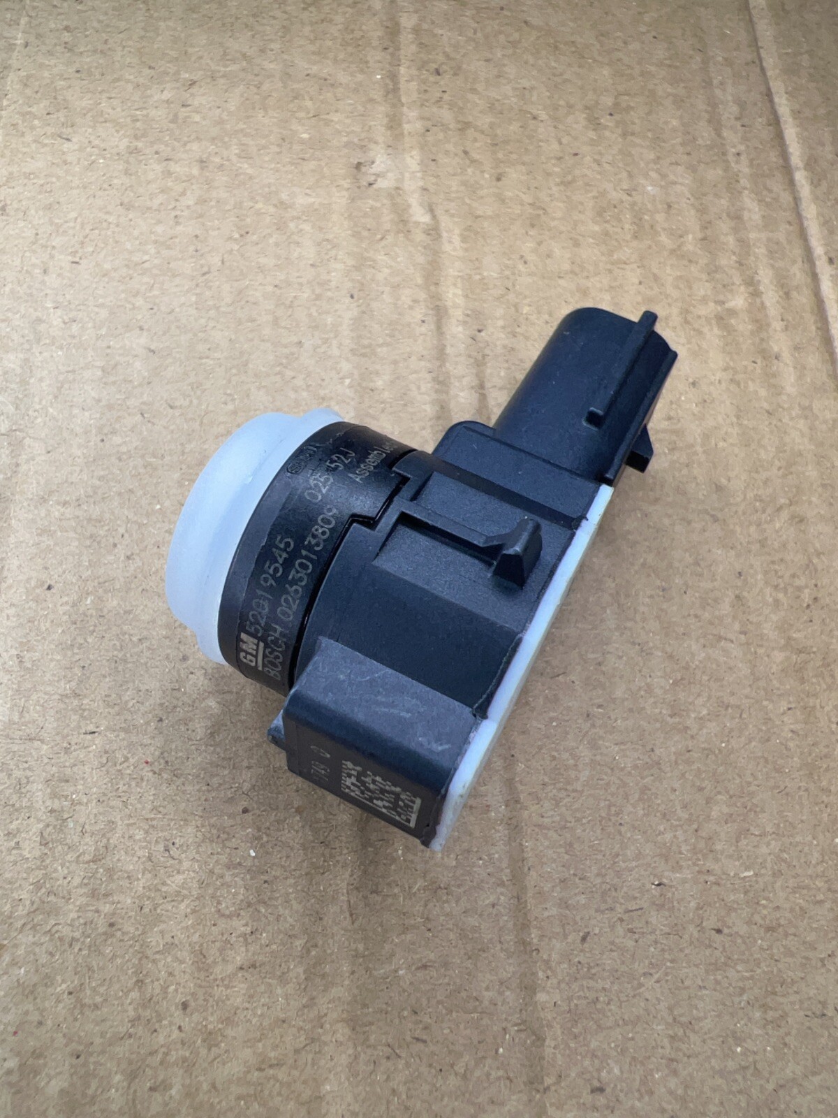 New Silver OEM 52019545 0263013809 Parking Sensor For Cadillac Chevrolet GM PDC