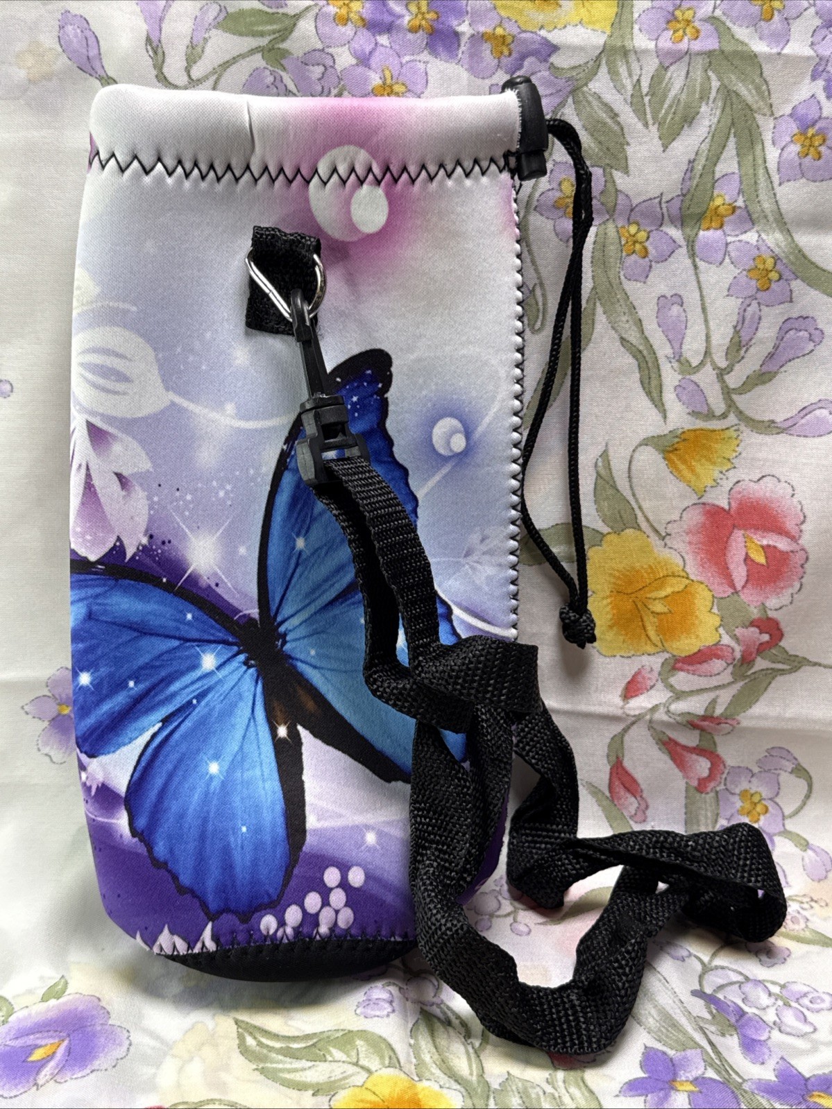 Aupet Water Carrier, Has Small Stain