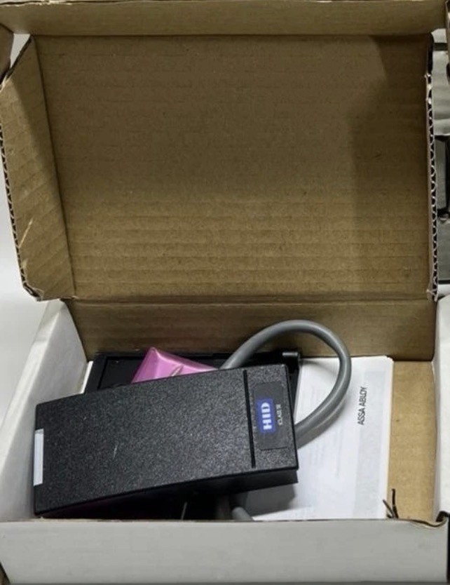 HID 900PSNNEK20000 - RP10 Multiclass Reader SE E, Wiegan pigtail Cable