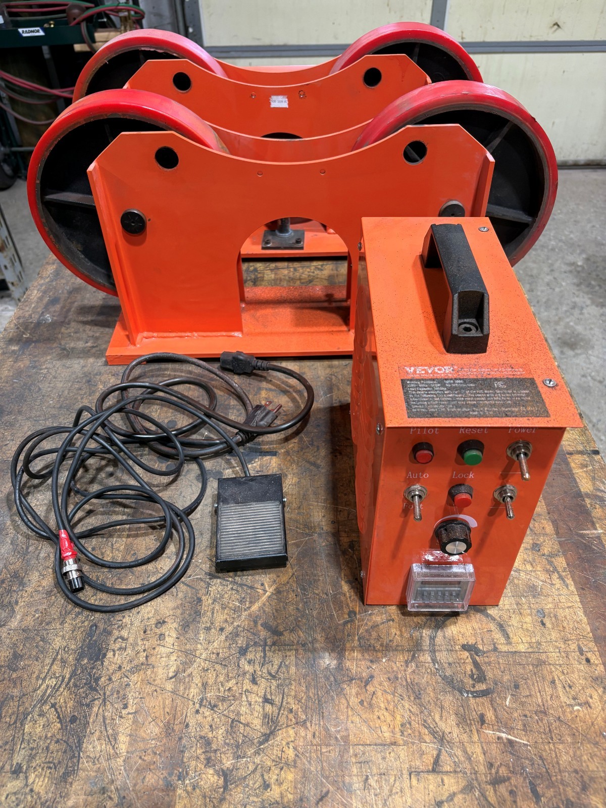 Vevor Turning Rolls Linkage Roller 1000KG/2205LBS Loading Welding Turning Roll