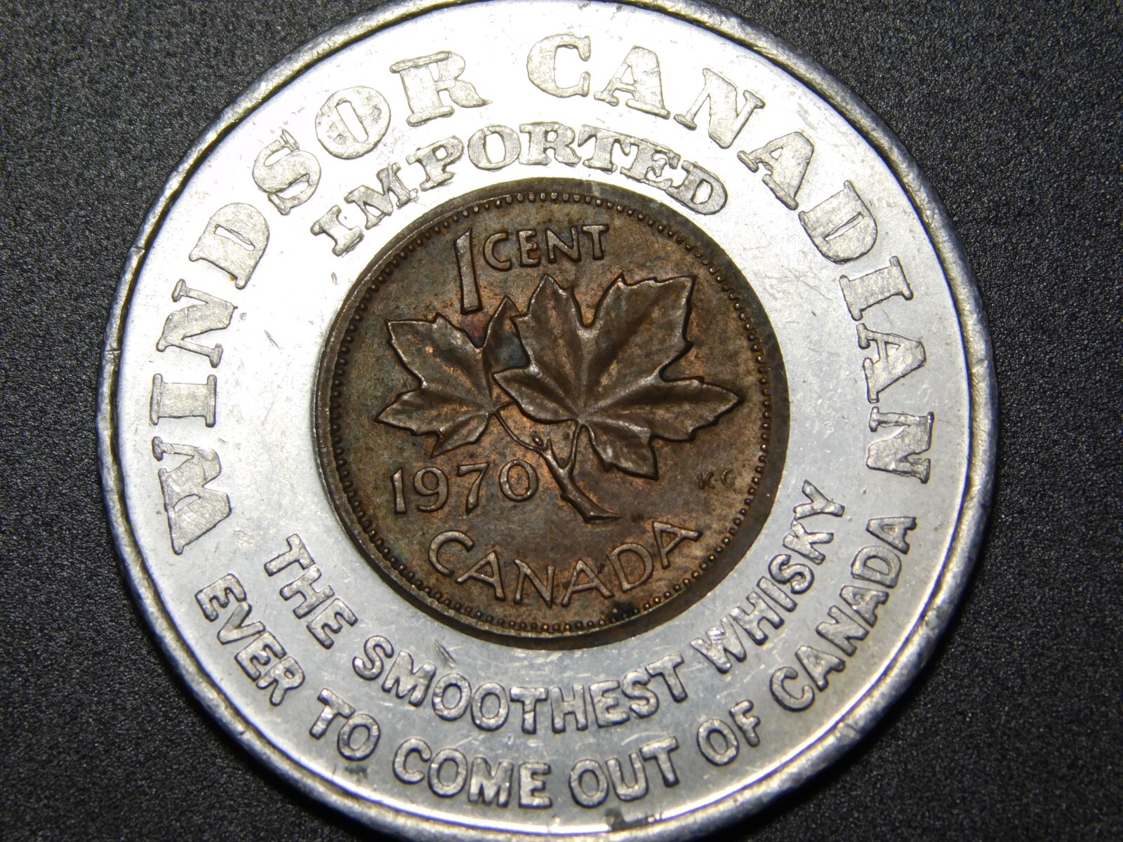 MEDAL TOKEN 1970 WINDSOR CANADIAN CENT WHISKY CANADA