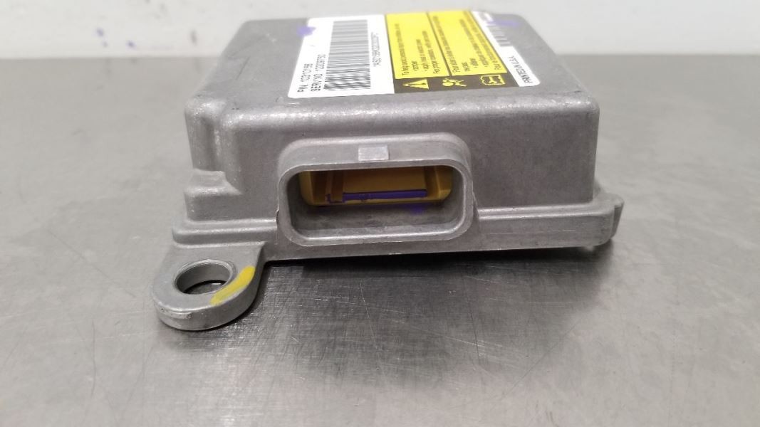 02 CHEVY CAMARO SRS CONTROL MODULE 12209750