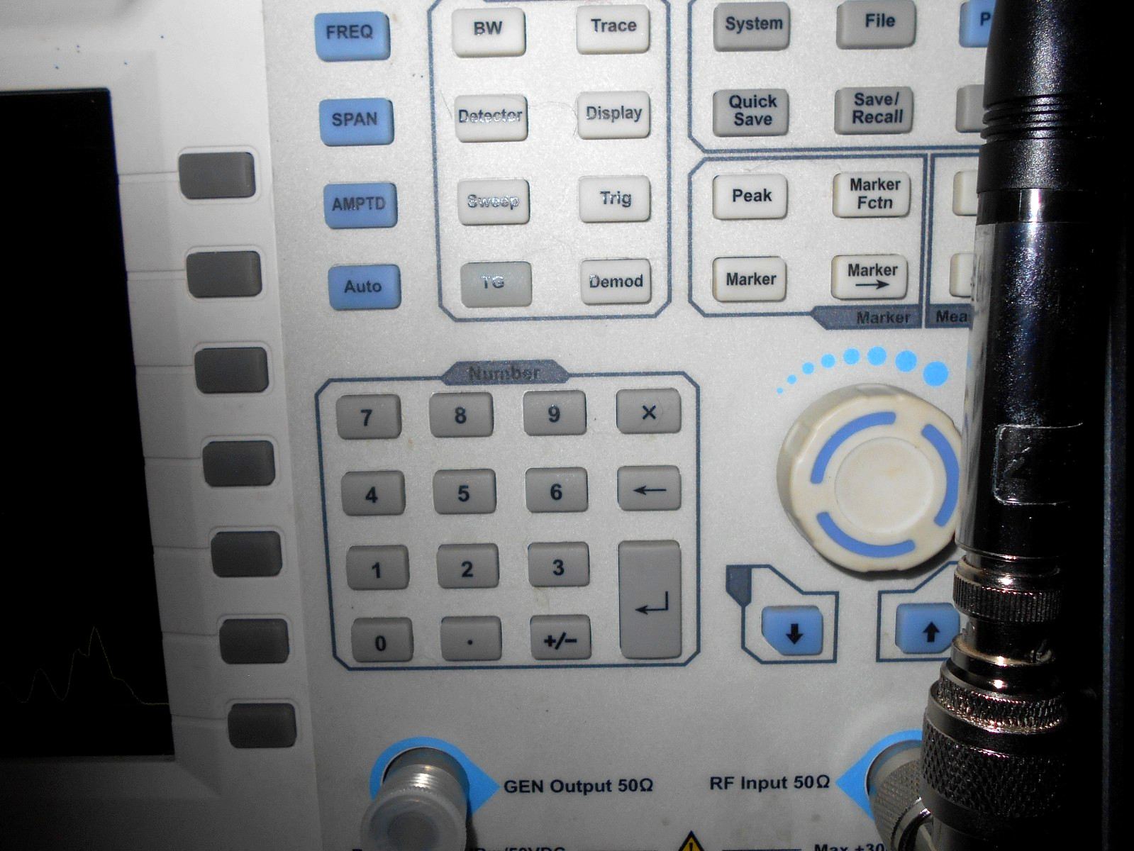 OWON XSA810 Spectrum Analyzer with tracking generator and pre-amplifier
