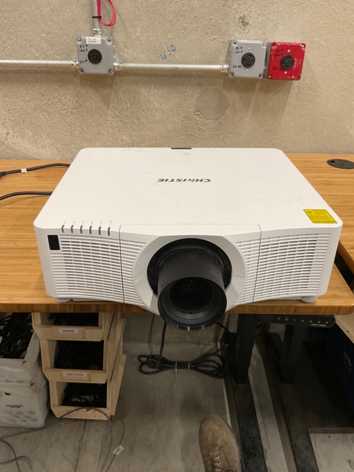 Christie LWU701i Projector With ML-713 Middle Throw Lens