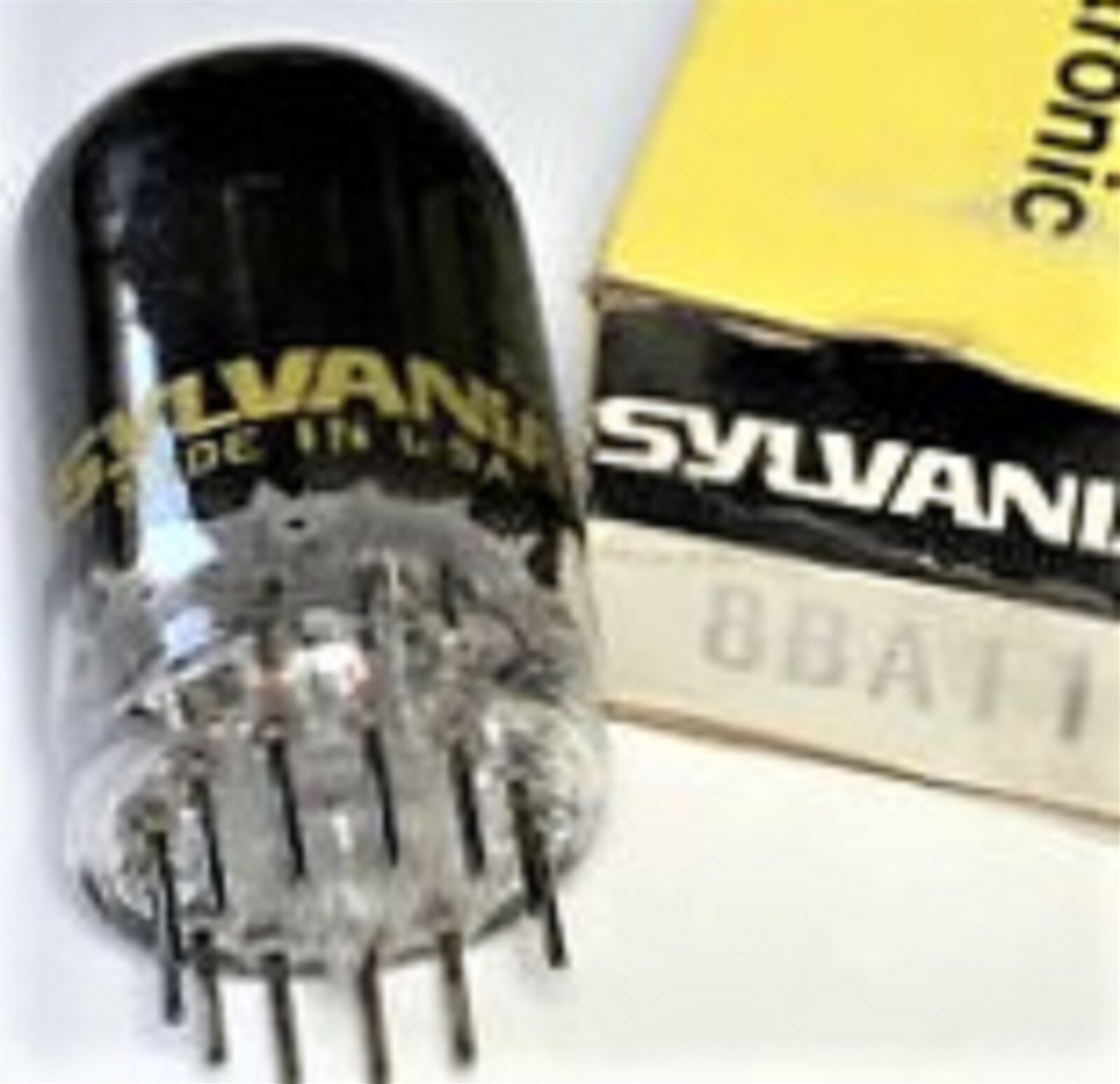 8BA11 TUBE SYLVANIA NIB TESTED & BOXED VINTAGE COMMERCIAL SURPLUS