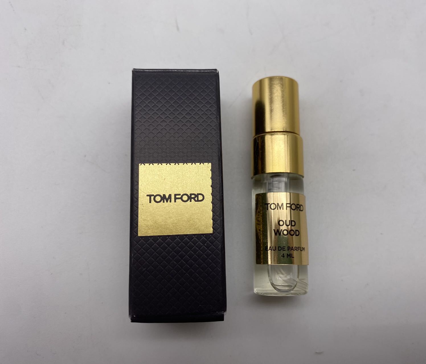 Tom Ford Oud Wood Eau De Parfum 4ml spray with box