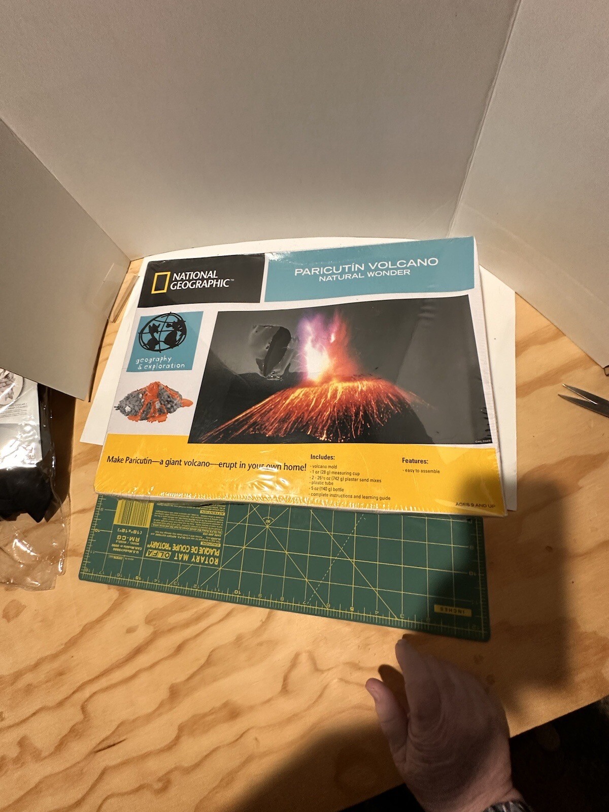 NEW National Geographic Paricutin Volcano Kit, Complete & Unopened