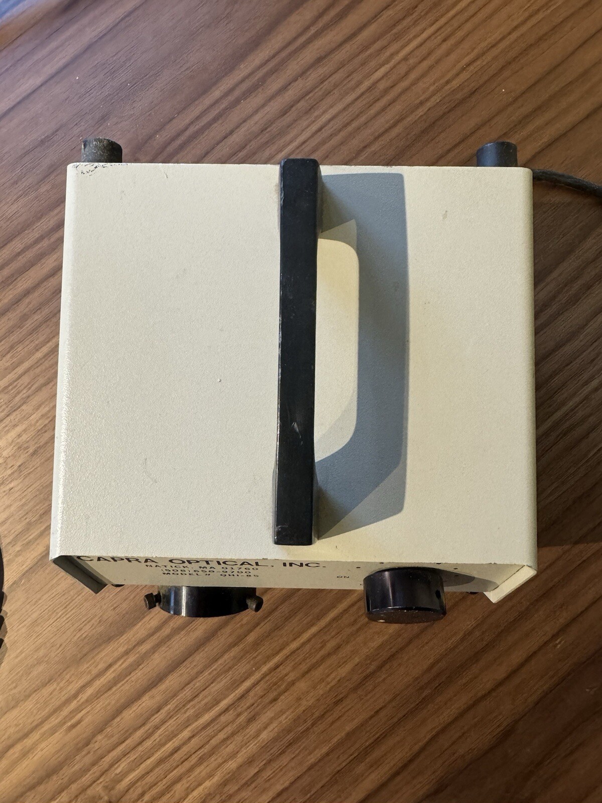 Capra Optical QHI-85 Fiber Optic Illuminator