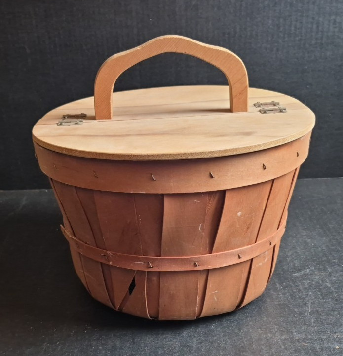 Peck Handled Double Open Lid Wood Slat Basket Primitive Country