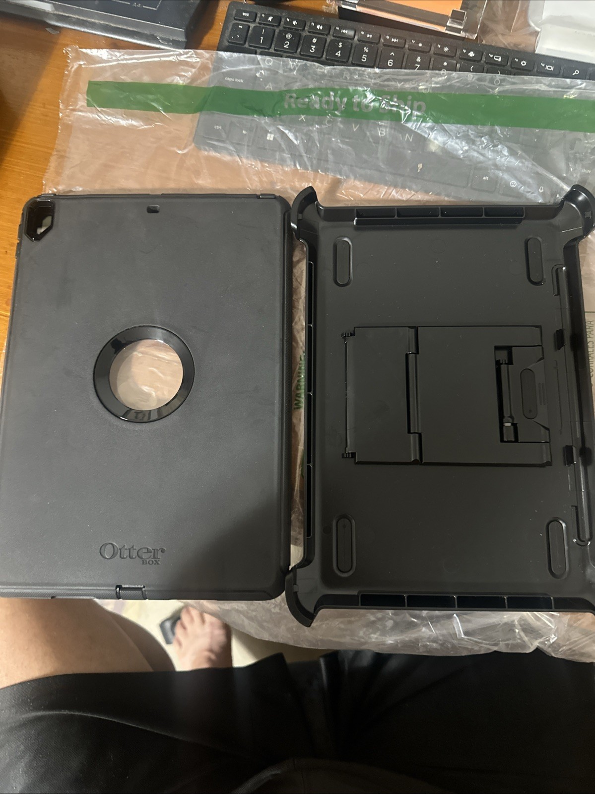 iPad 5 iPad 6 case, OtterBox Defender, New No Box