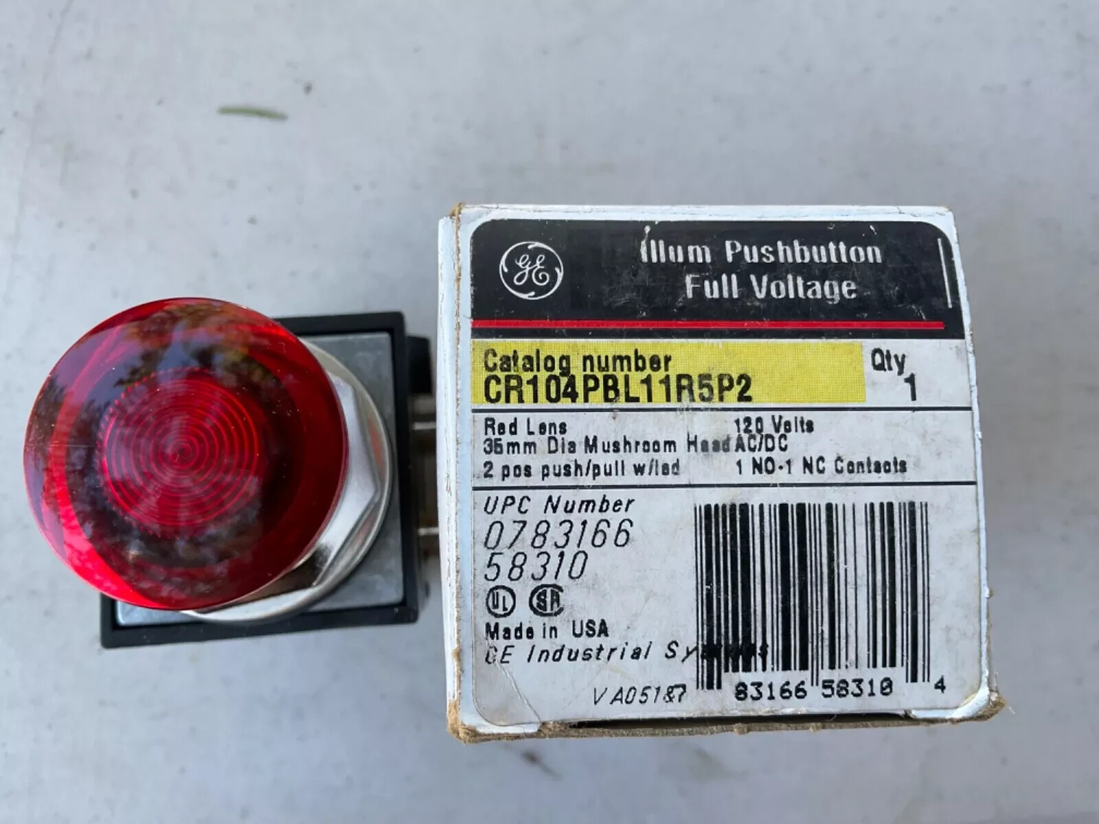 GENERAL ELECTRIC CR104PBL11R5P2 PUSHBUTTON ILLUMINIATED 2 POS RED MUSHROOM NIB