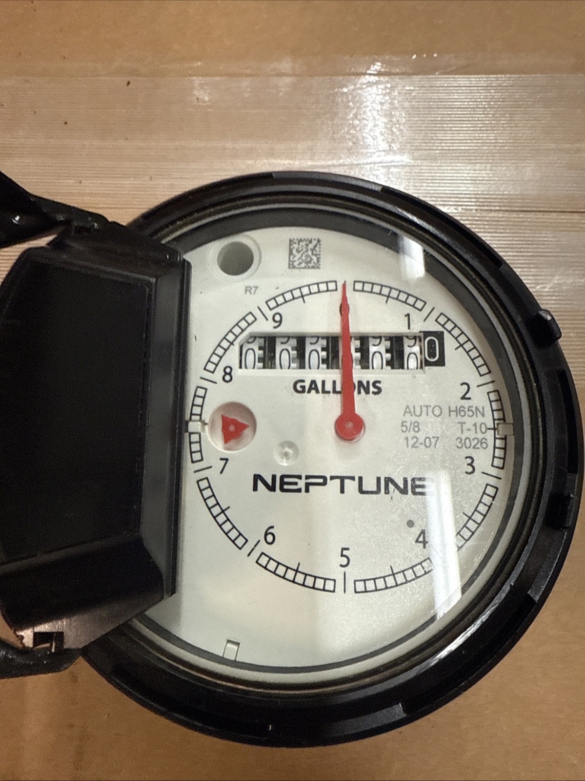 Neptune 5/8 T-10  Direct Read Gallons Register Only No Meter. With Register Pin