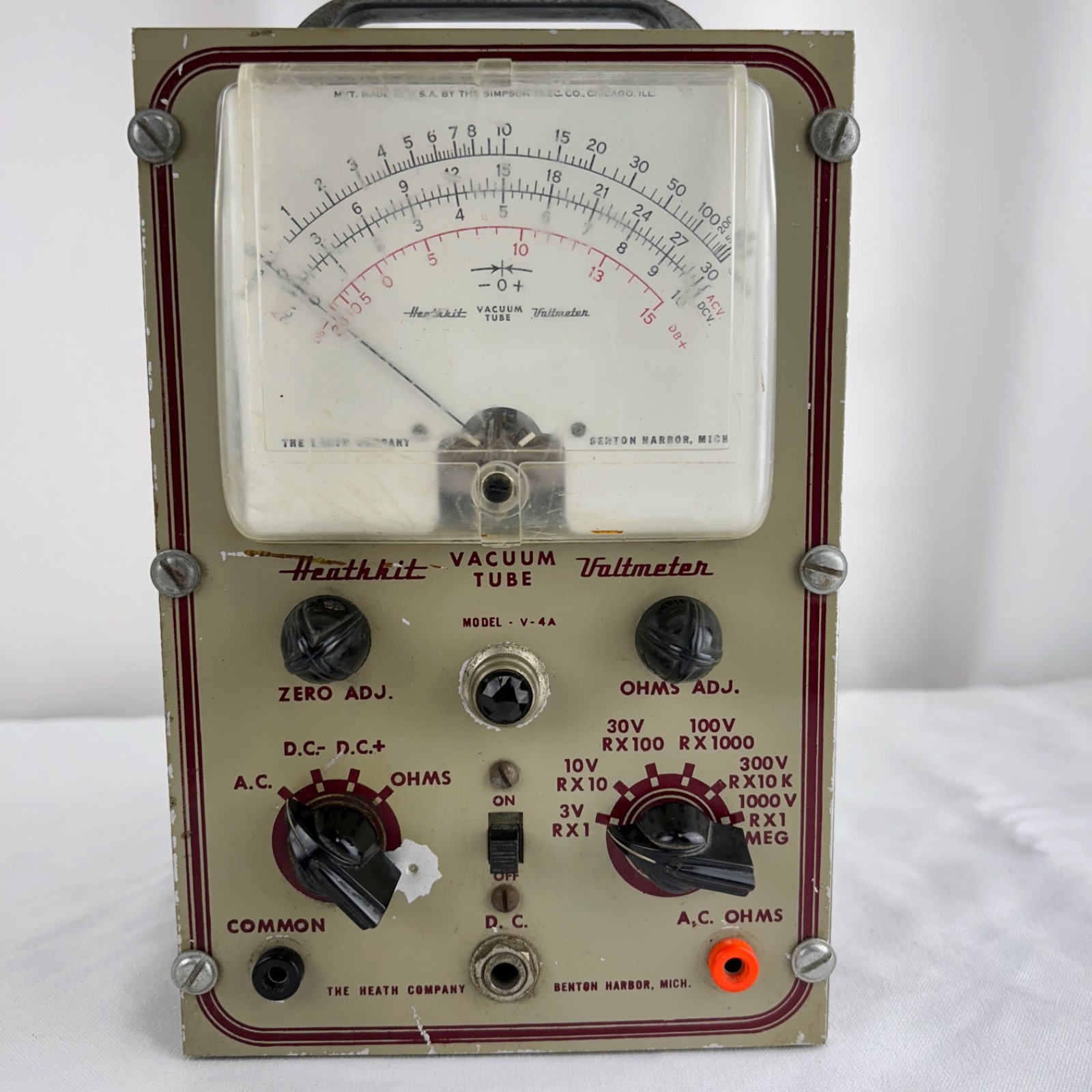 Vintage Heathkit Vacuum Tube Voltmeter Model V-4A - Powers On Untested