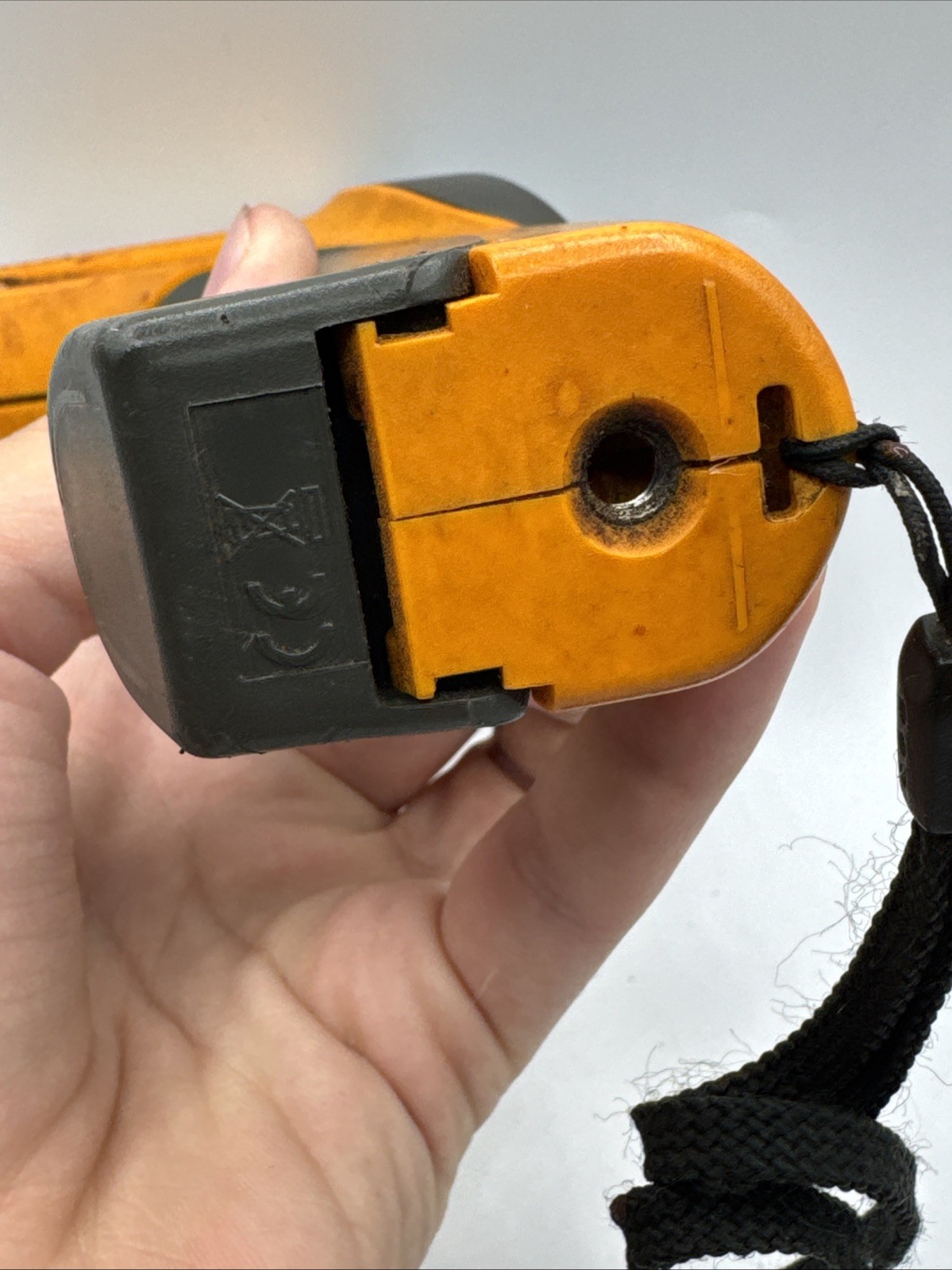 Fluke 63 IR Thermometer Tested Includes Battery