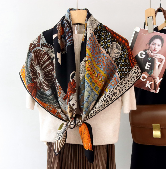 70% Cashmere 40% Silk Shape 2 face Saddle Scarf armor Print 43'' NeckerchiefWrap
