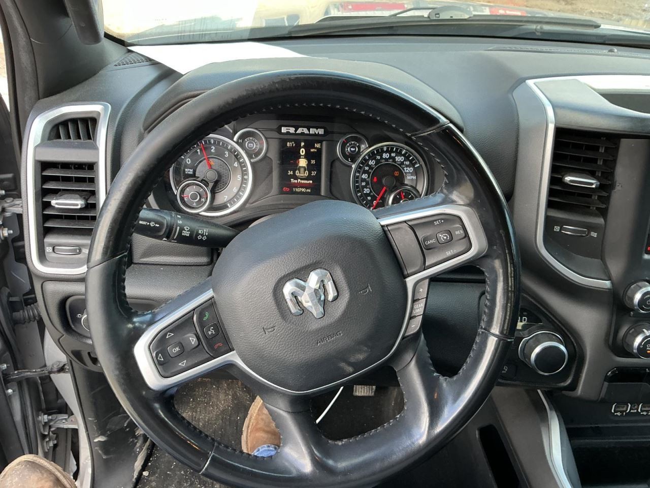 TDODR1500 2020 Glove Box 4992874