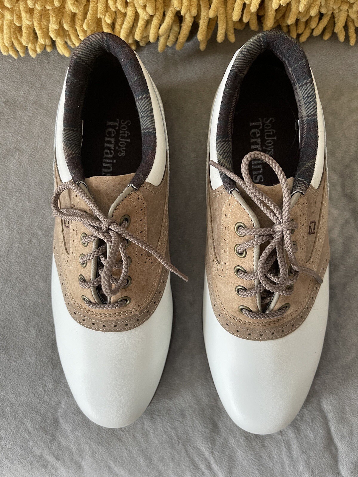 FootJoy SoftJoys Junior Brown White Leather Golf Cleats Size 6