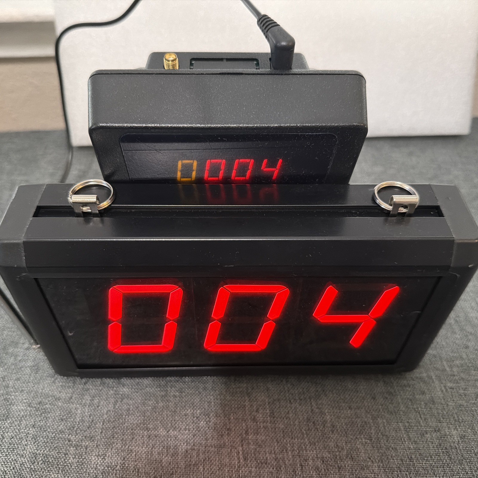 SERVICE CALLING SYSTEM (NUMBER CALLING) FOR DMV