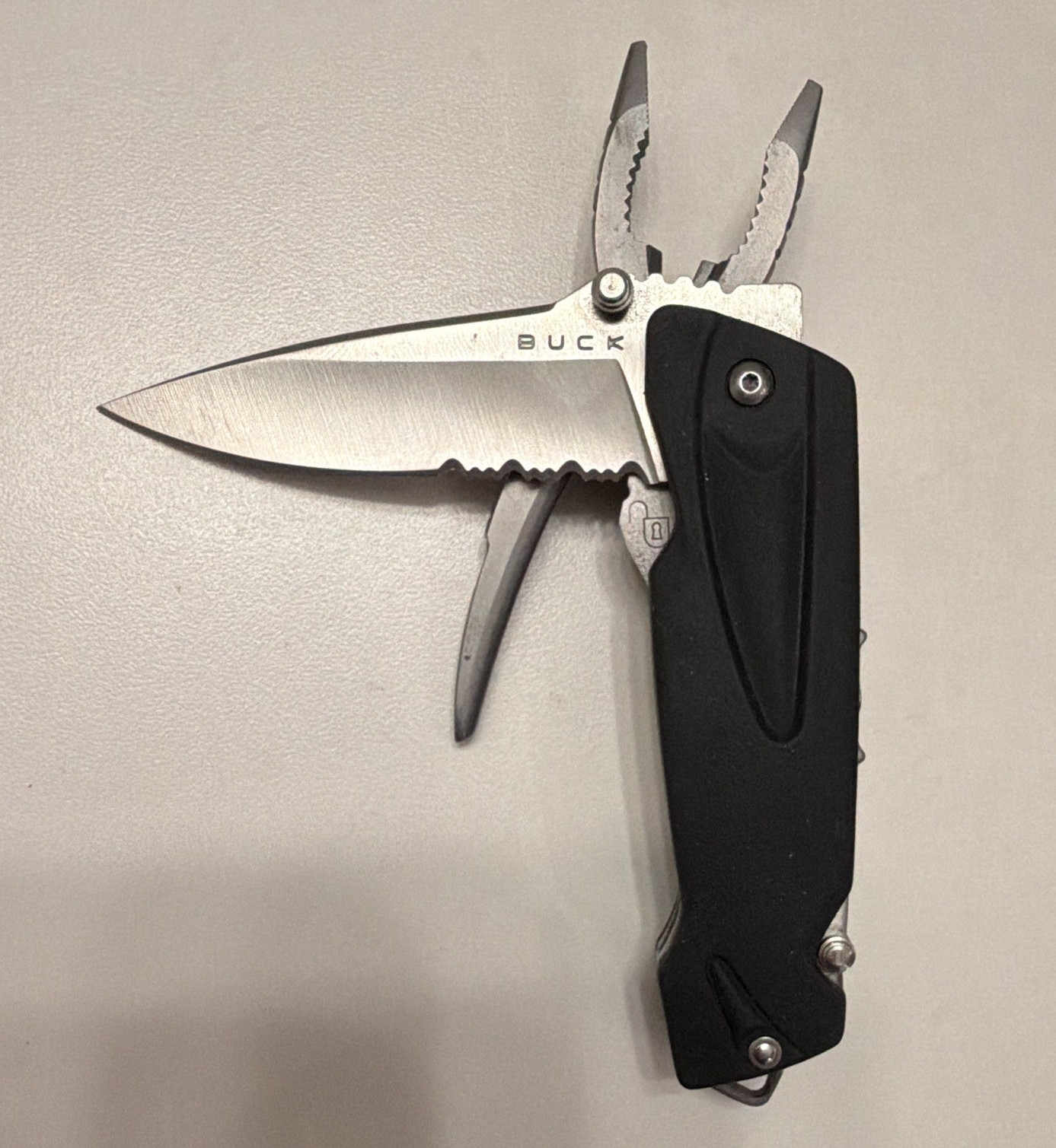 Buck Folding Multi-Tool Pliers with Knife Blade, Black Handle