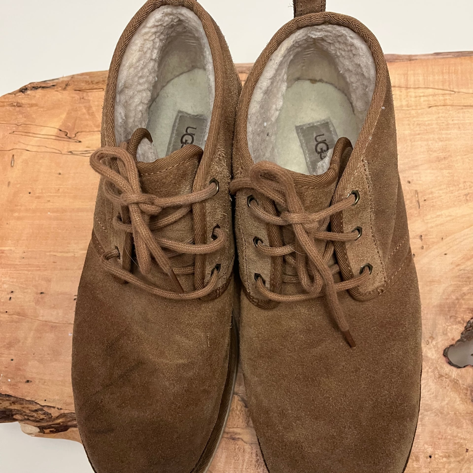 UGG Neumel Men's Chukka Boots Size 12 Sheepskin Lined, Need Cleaning, Best Offer