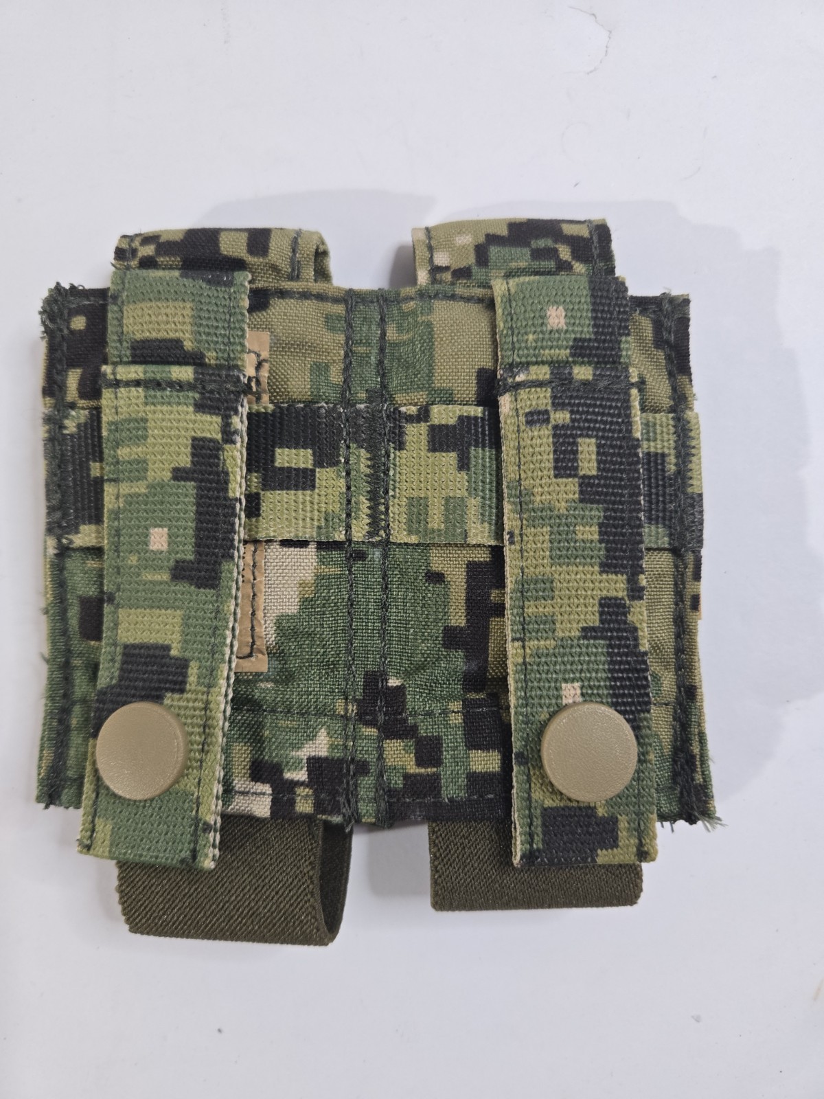 Eagle Industries AOR2 Double 40mm Grenade Pouch