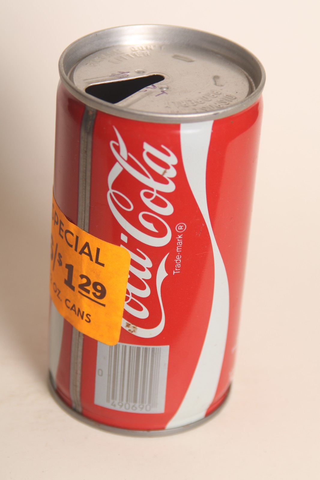 Coca-Cola soda can - 12oz