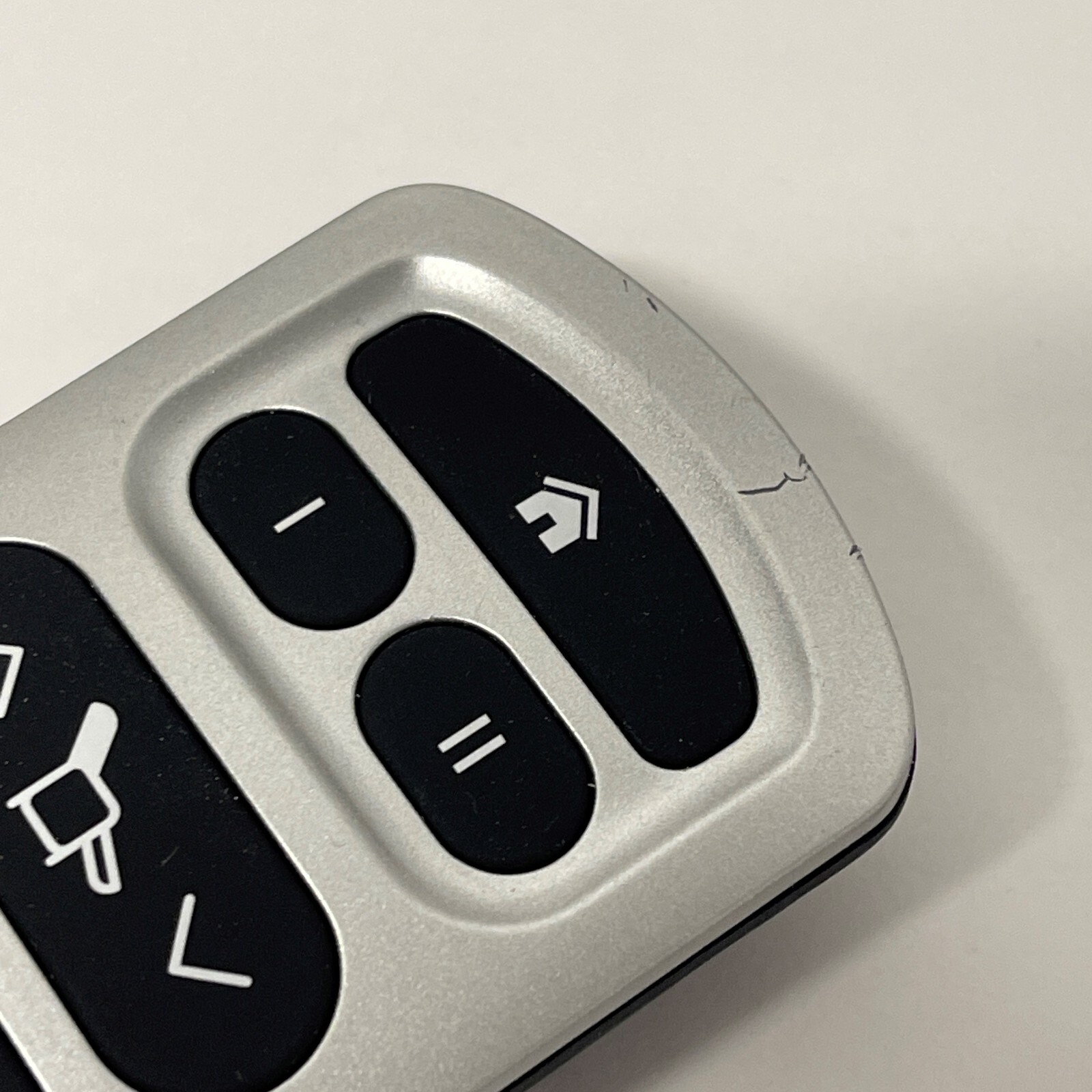 Lazboy Wireless Recliner Remote Back,Legrest, Headrest, Lumbar Button 10.000186